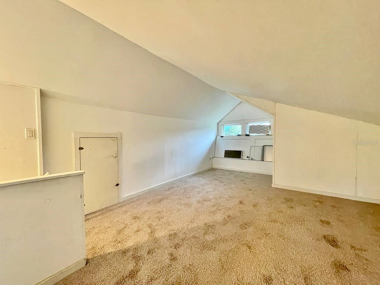 Image 26 of 32 For 557 6th Avenue N