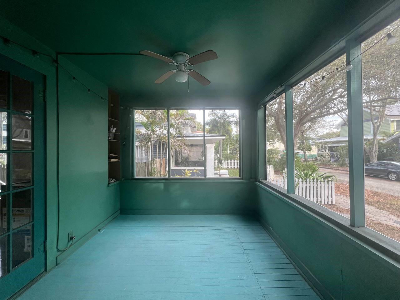 Image 30 of 32 For 557 6th Avenue N