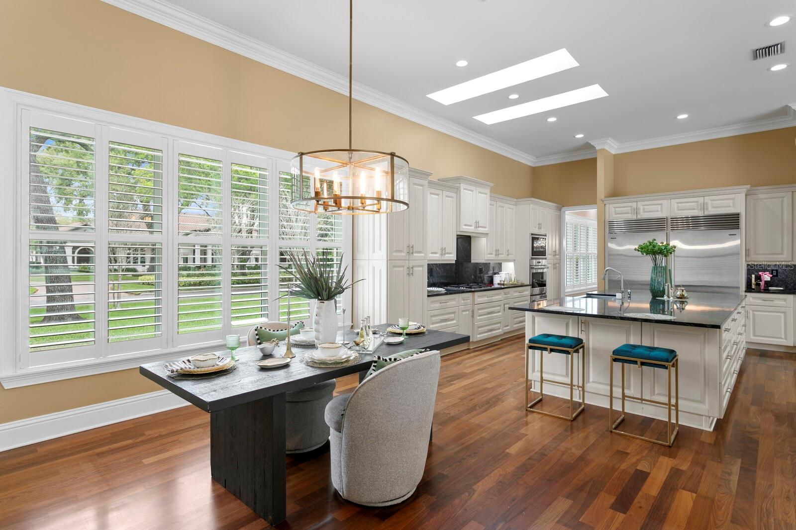 Image 24 of 46 For 16504 Avila Boulevard