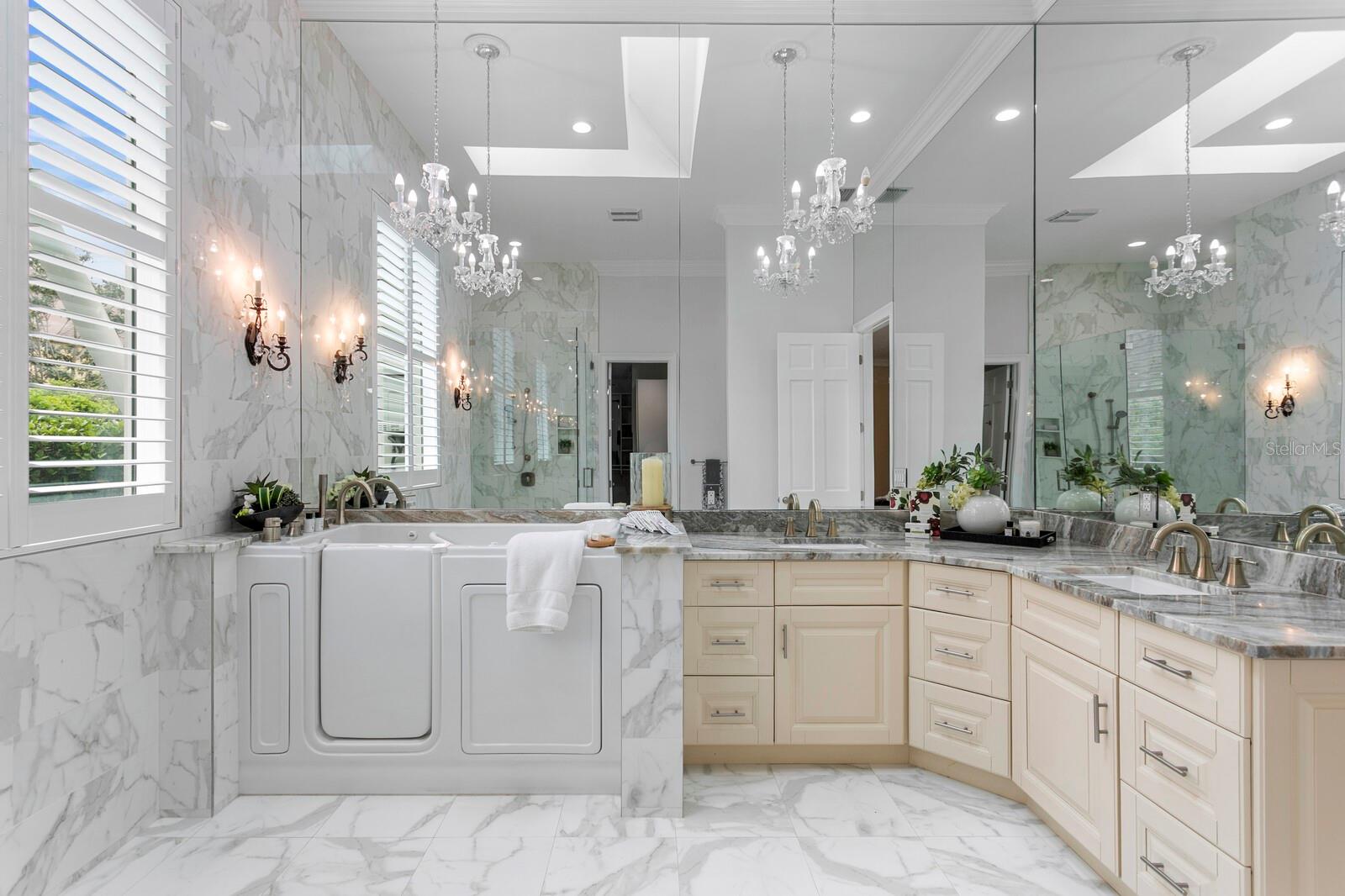 Image 28 of 46 For 16504 Avila Boulevard