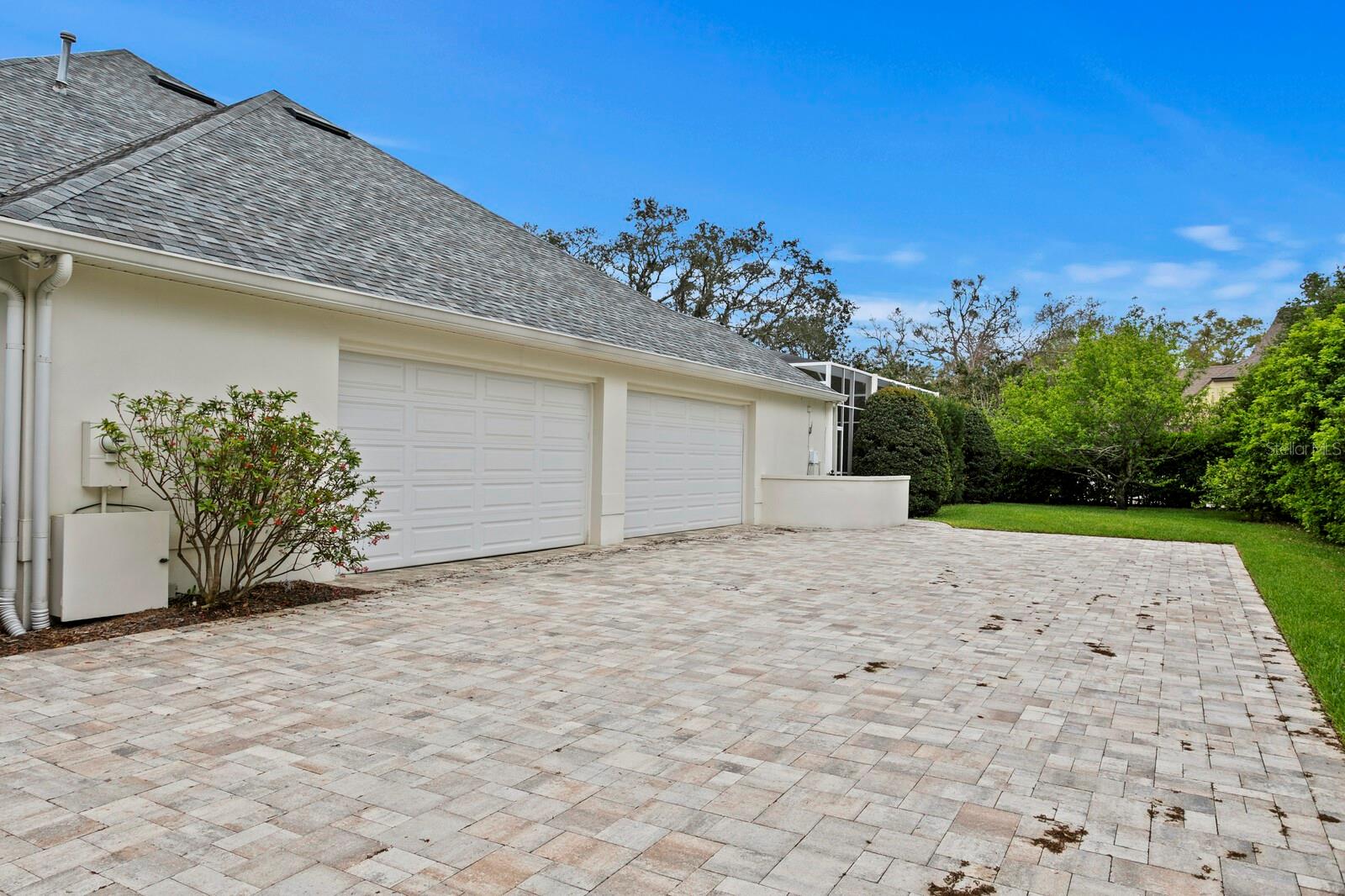 Image 43 of 46 For 16504 Avila Boulevard