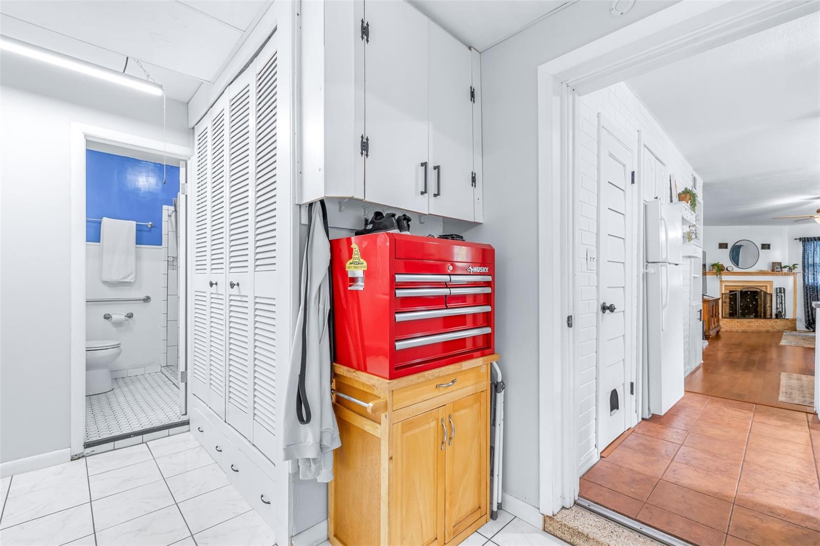 Image 11 of 14 For 222 14th Avenue Sw