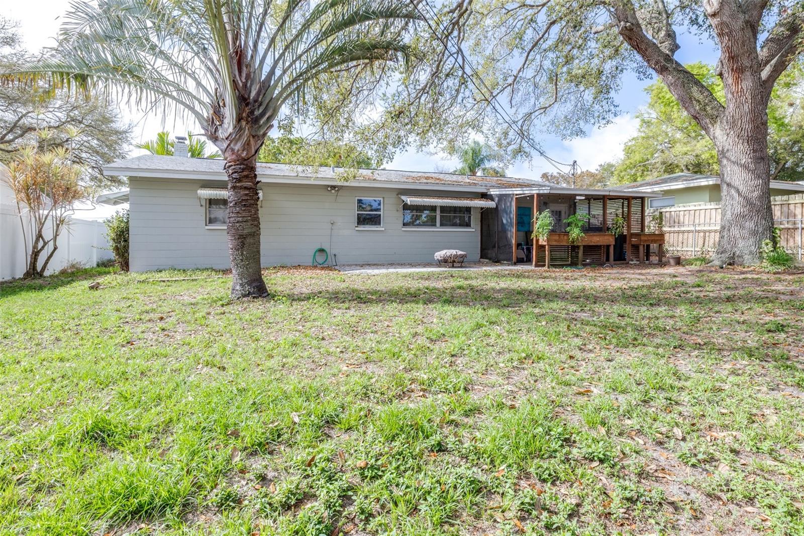 Image 13 of 14 For 222 14th Avenue Sw