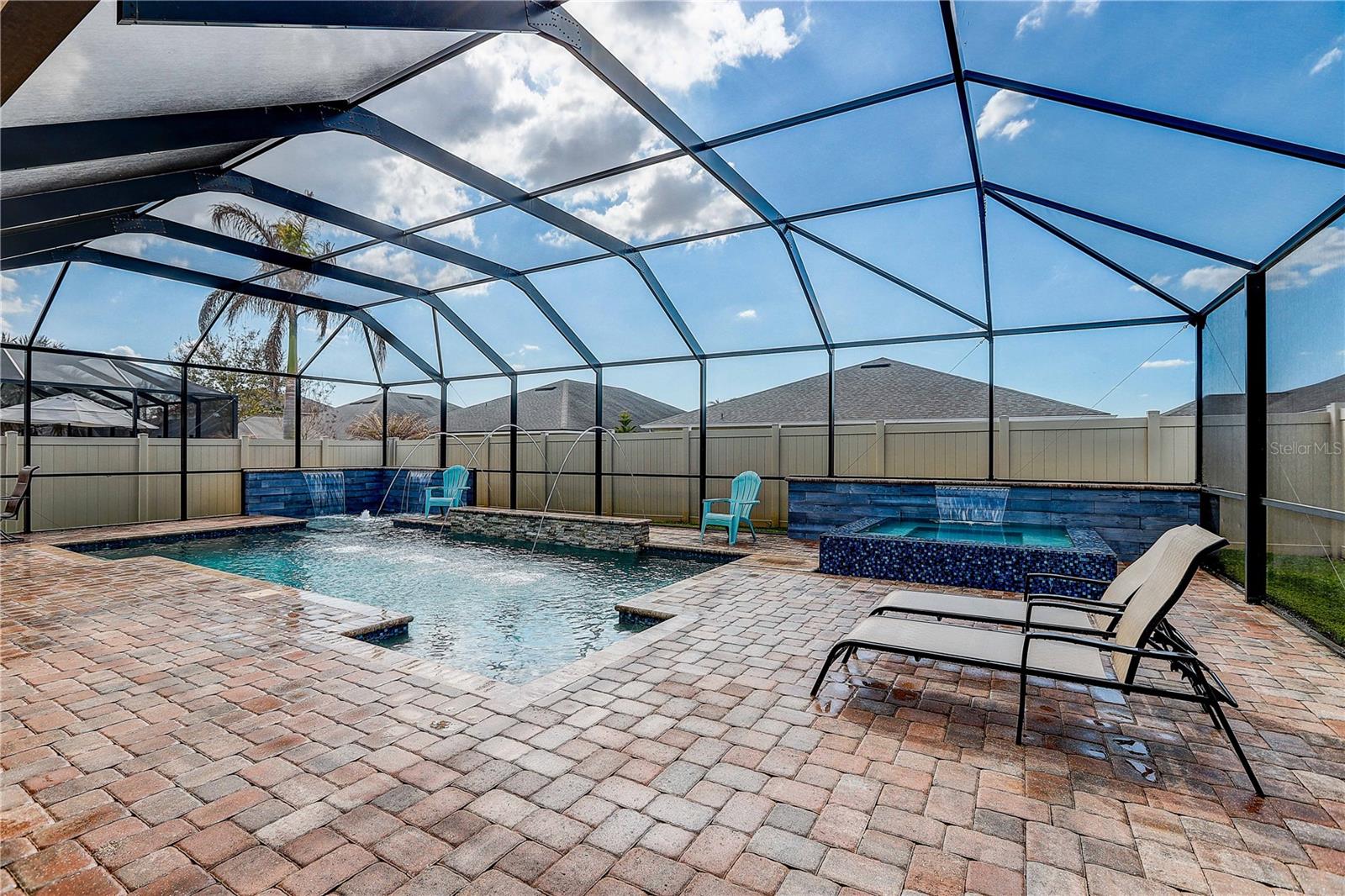 Image 11 of 54 For 1014 Night Song Street