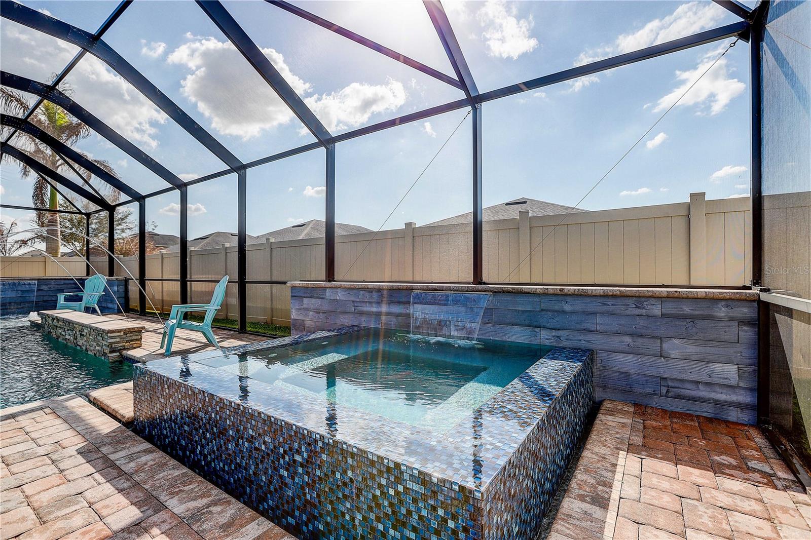 Image 16 of 54 For 1014 Night Song Street