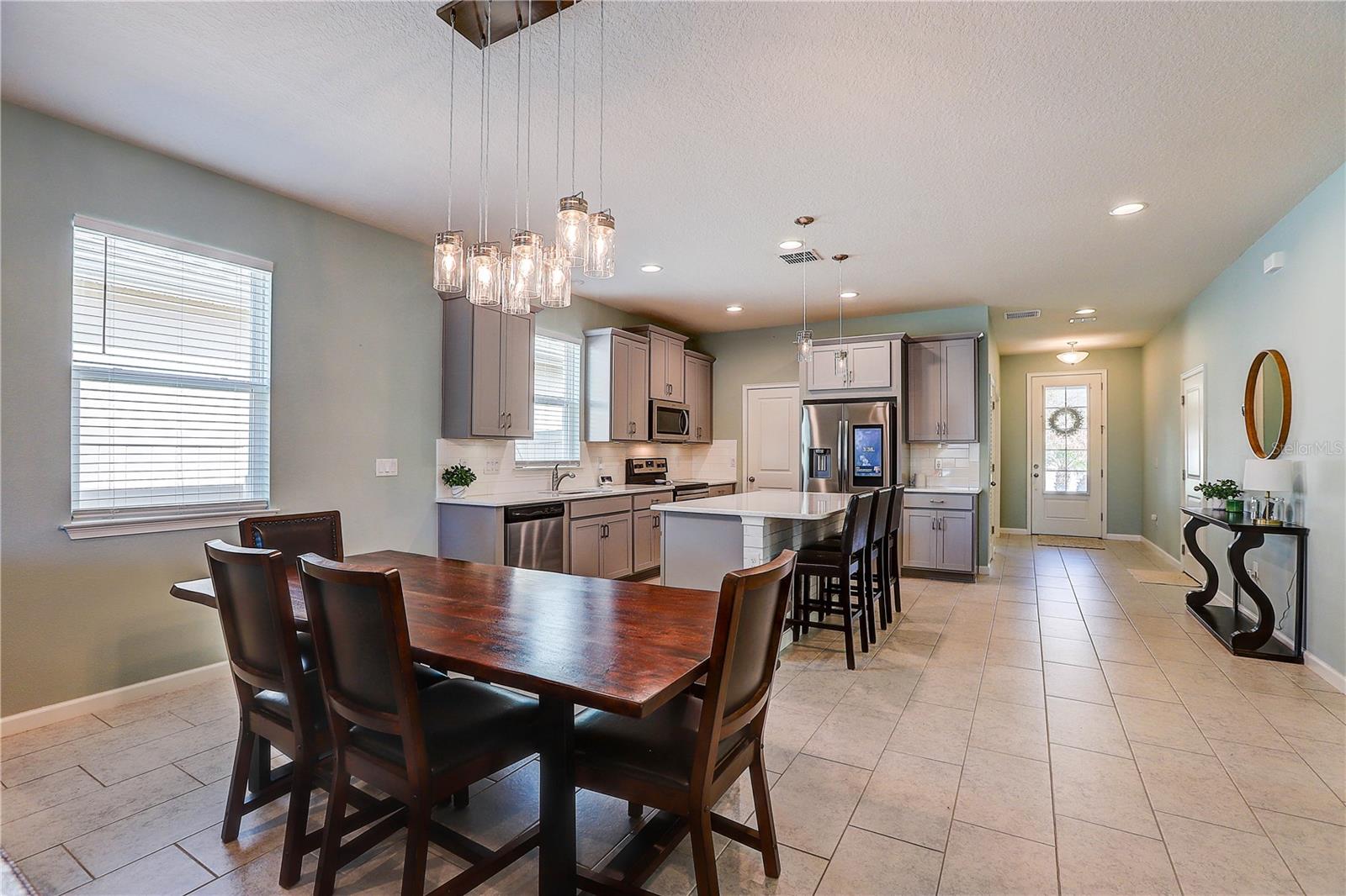 Image 24 of 54 For 1014 Night Song Street