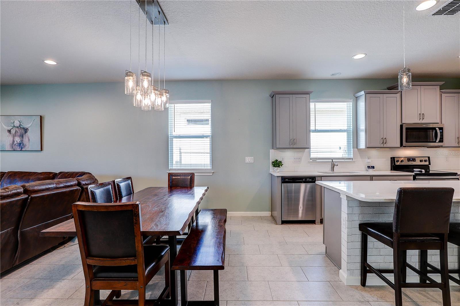 Image 26 of 54 For 1014 Night Song Street