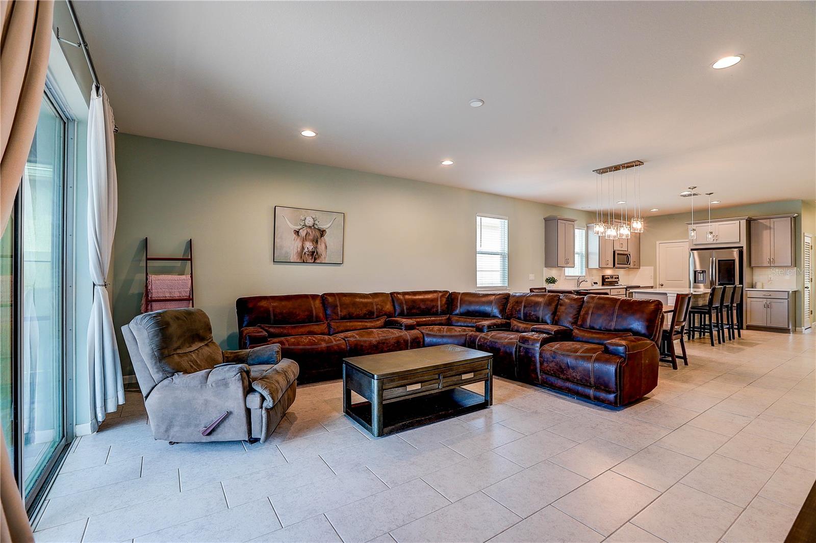 Image 27 of 54 For 1014 Night Song Street