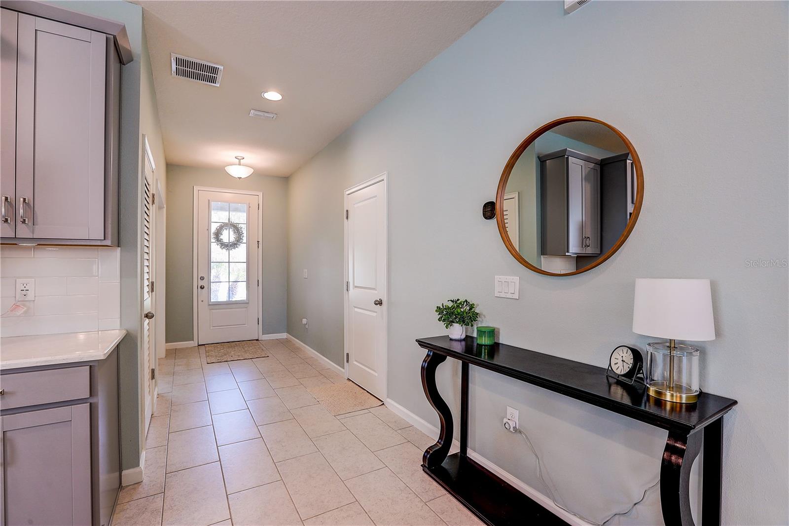 Image 32 of 54 For 1014 Night Song Street