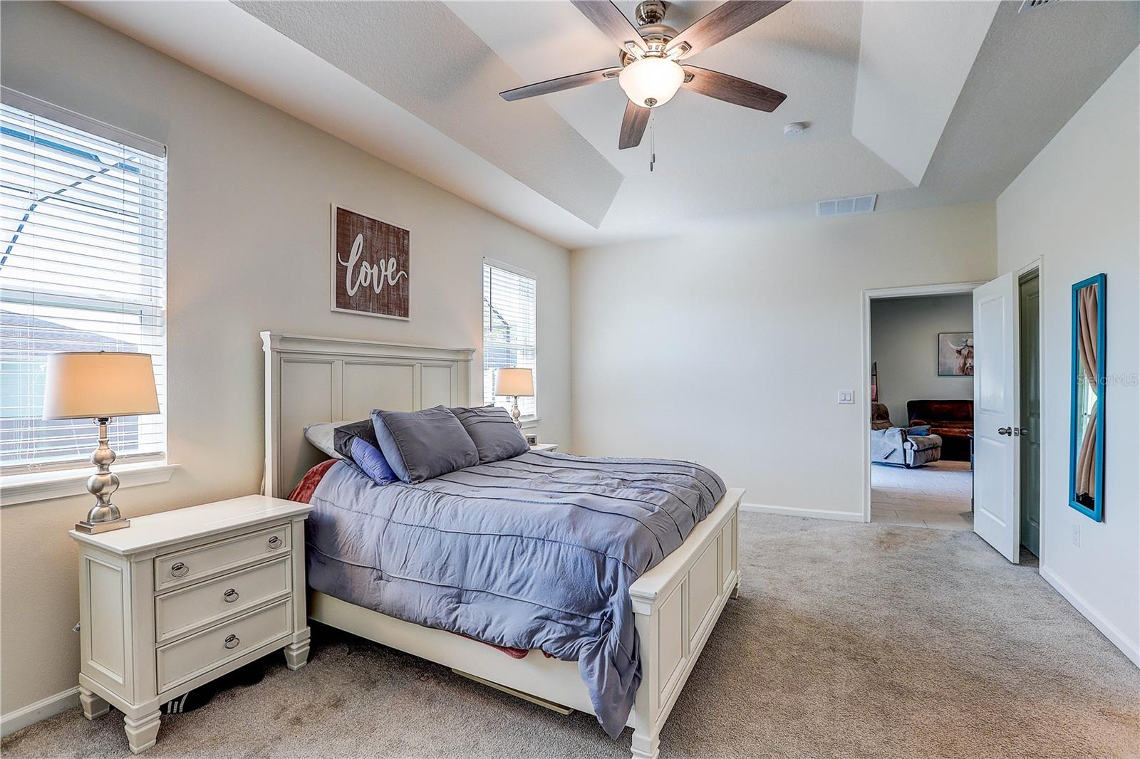 Image 33 of 54 For 1014 Night Song Street