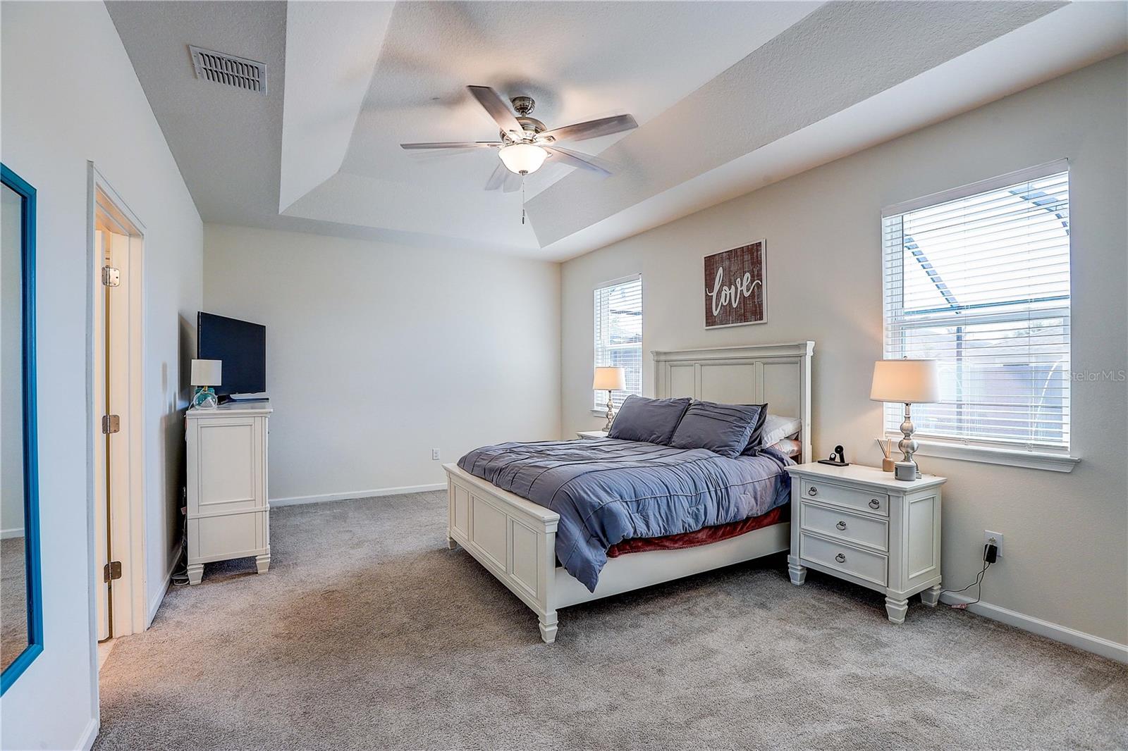 Image 37 of 54 For 1014 Night Song Street