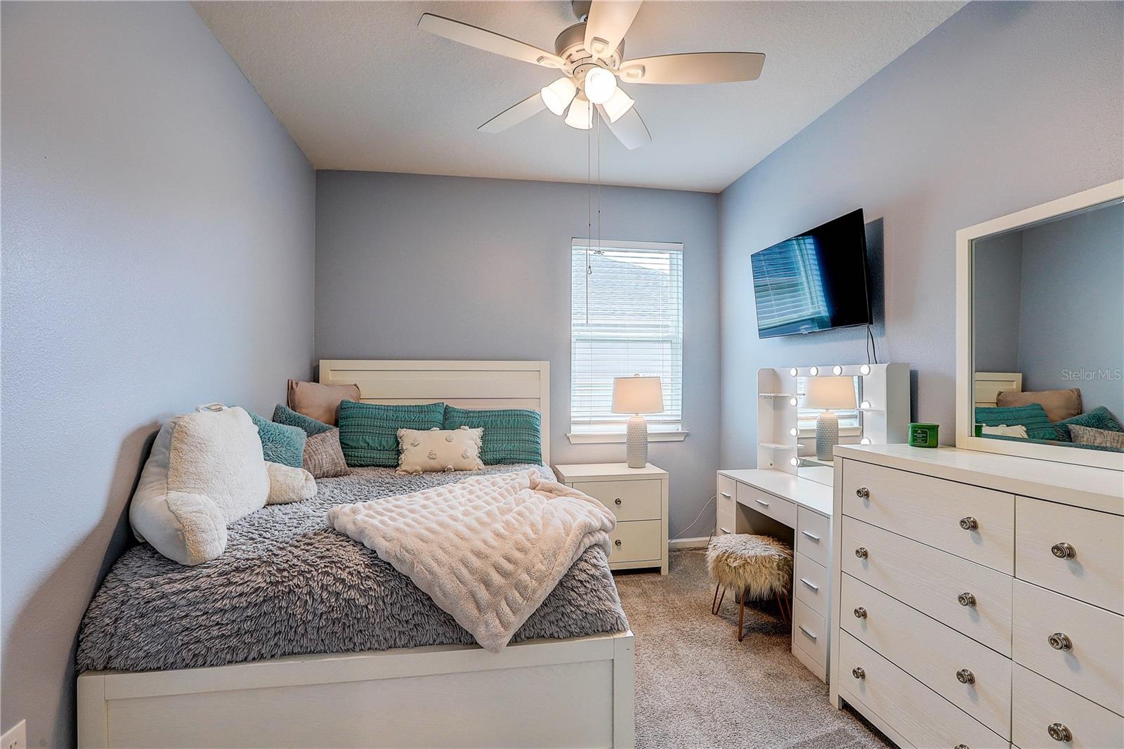 Image 46 of 54 For 1014 Night Song Street