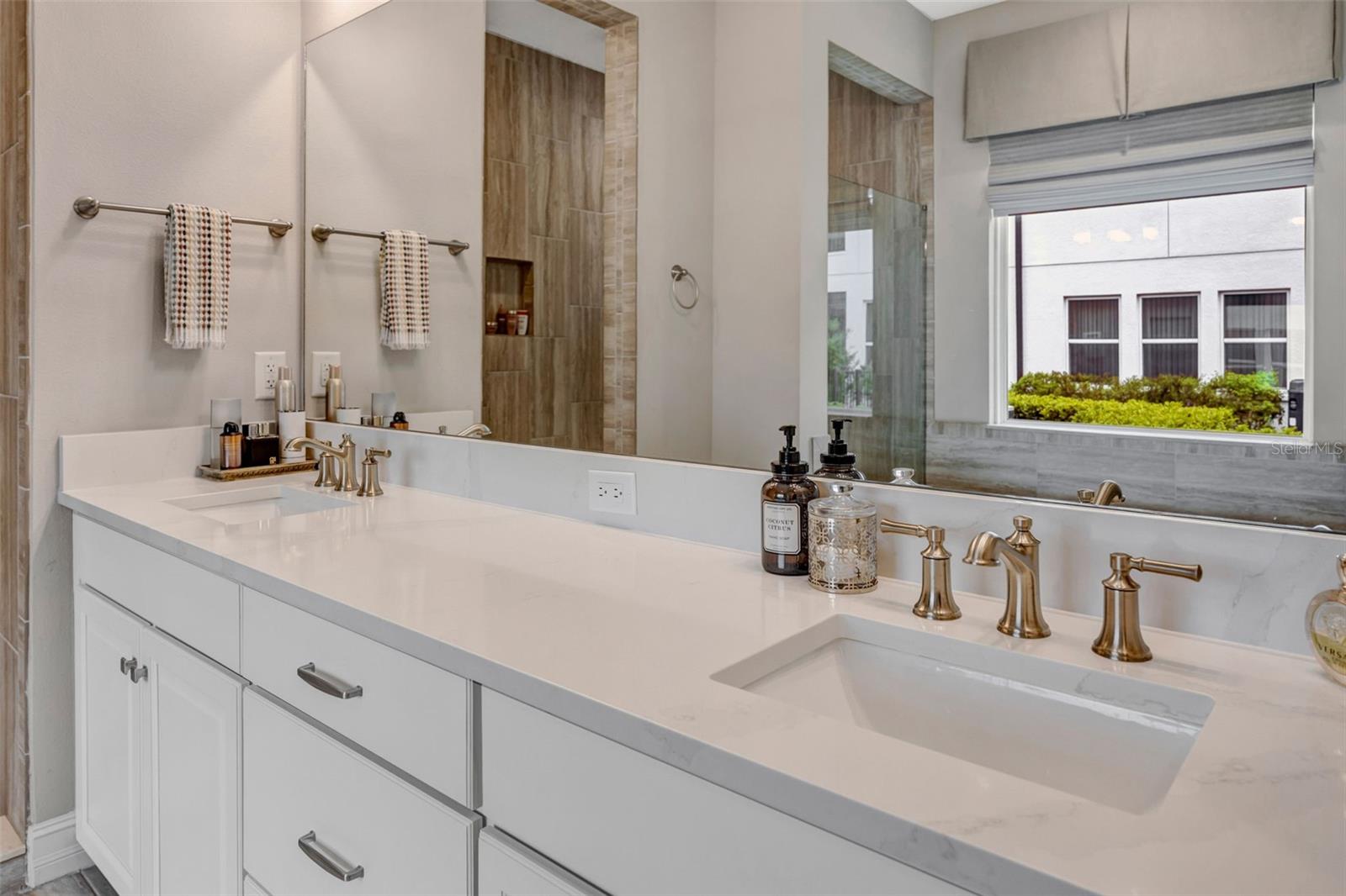 Image 44 of 85 For 29256 Picana Lane