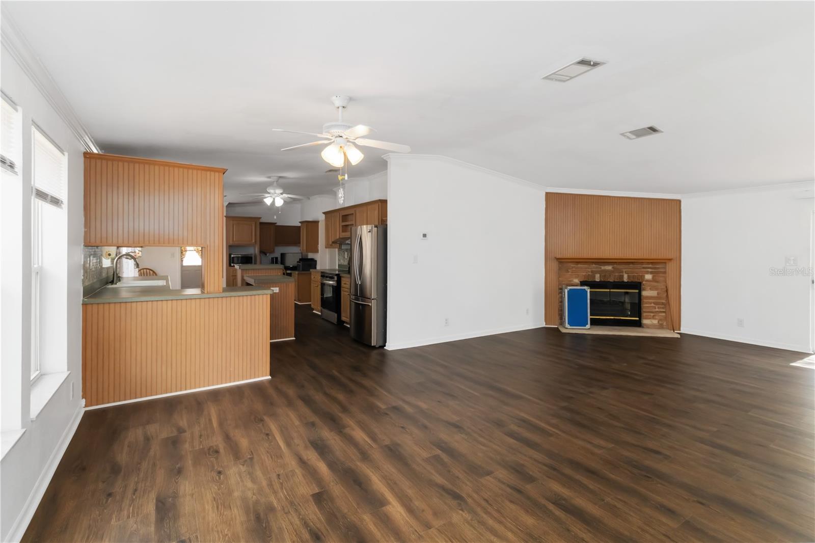 Image 3 of 27 For 2903 Pritcher Manor Court