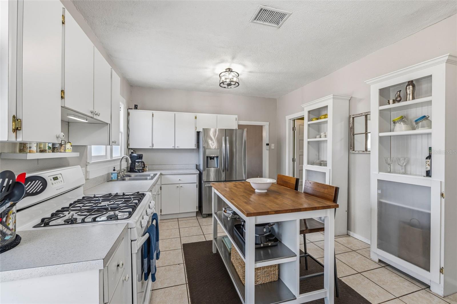 Image 15 of 35 For 308 Westland Avenue