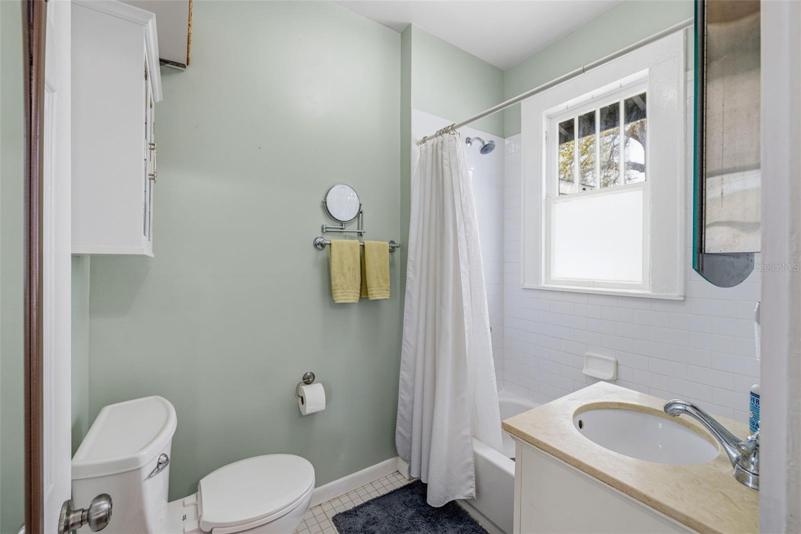 Image 20 of 35 For 308 Westland Avenue