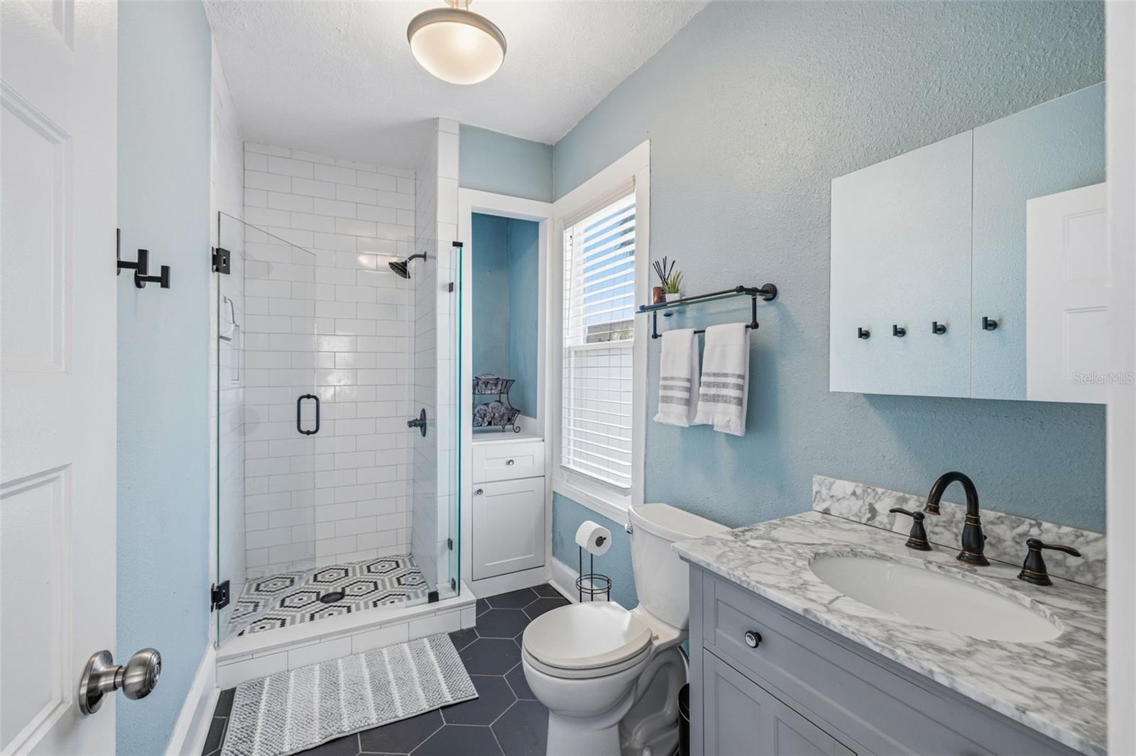 Image 26 of 35 For 308 Westland Avenue