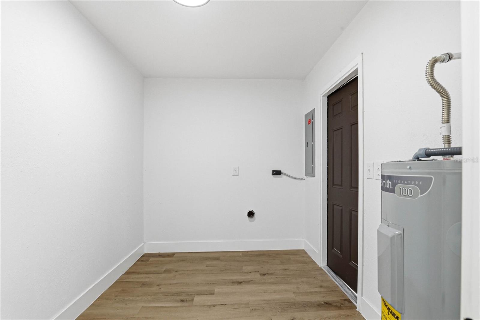 Image 20 of 45 For 13657 120th Lane