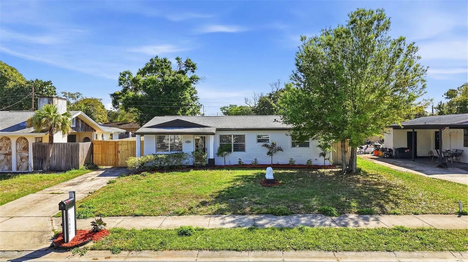 Image 3 of 45 For 13657 120th Lane