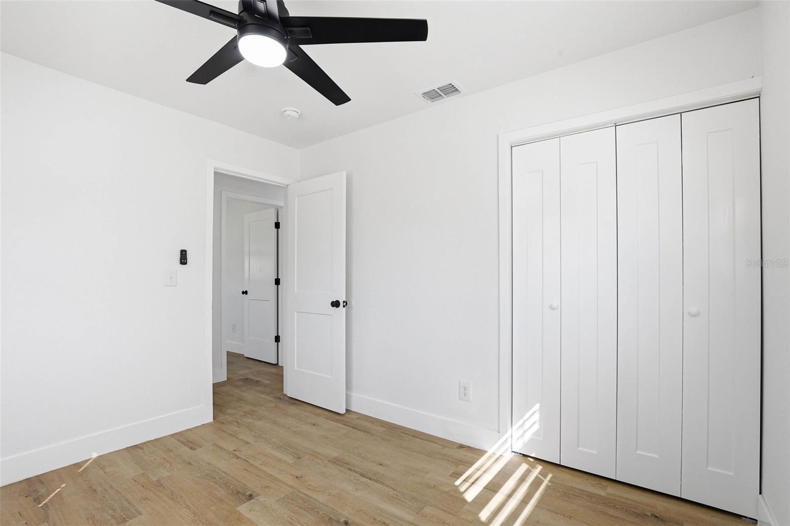 Image 30 of 45 For 13657 120th Lane