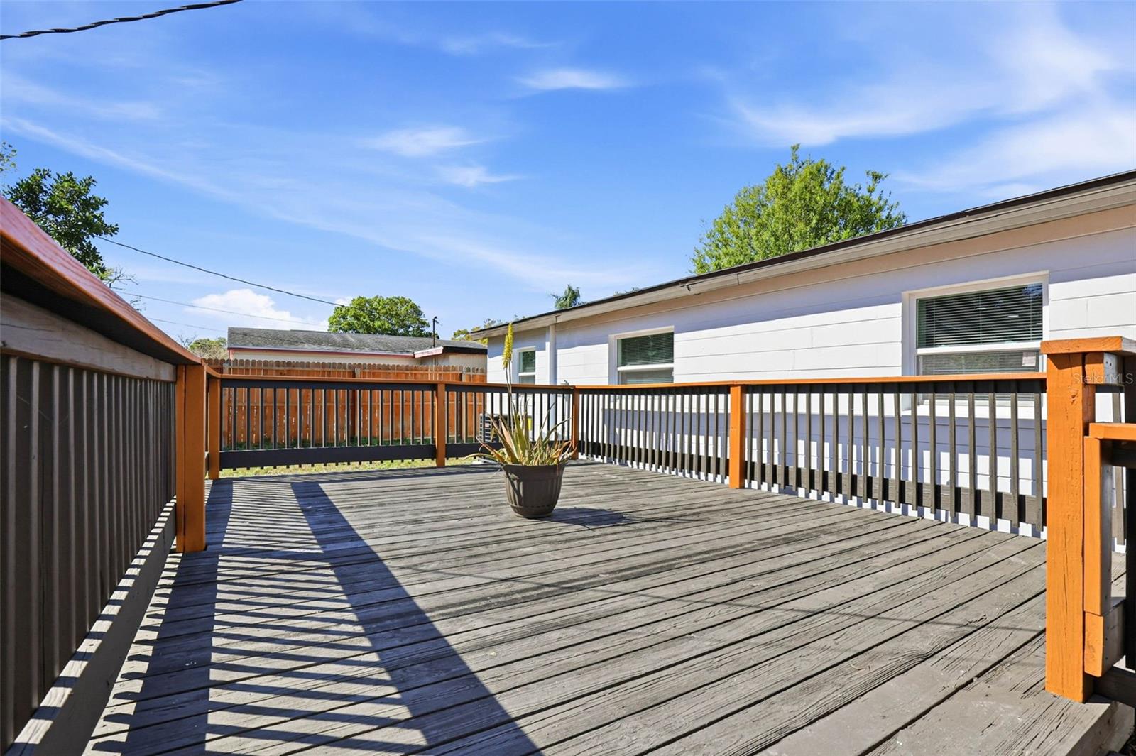 Image 33 of 45 For 13657 120th Lane