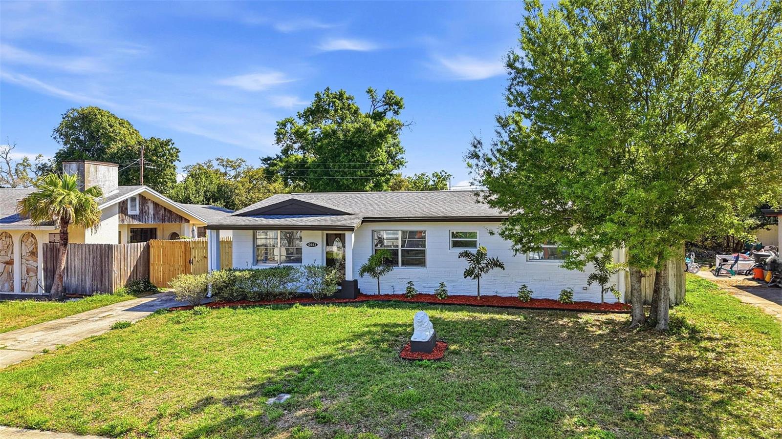 Image 7 of 45 For 13657 120th Lane