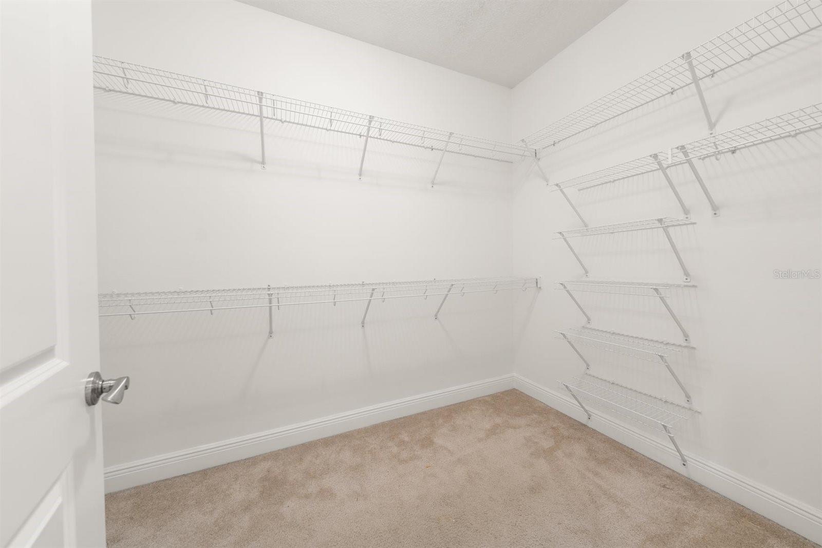 Image 22 of 42 For 1030 Bellasol Way 3201