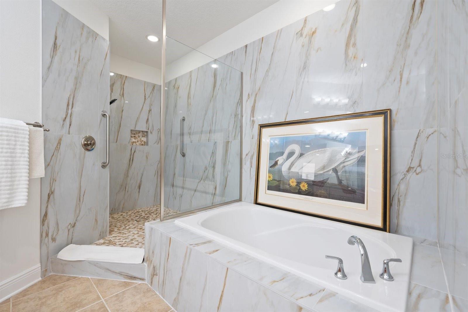 Image 25 of 42 For 1030 Bellasol Way 3201