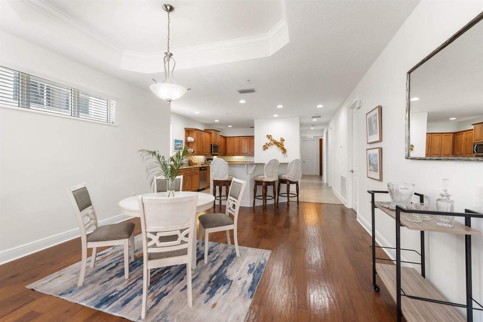 Image 32 of 42 For 1030 Bellasol Way 3201