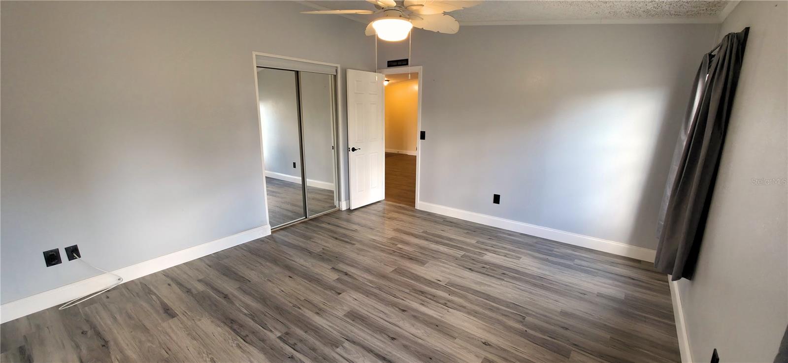 Image 11 of 28 For 9289 Scepter Avenue