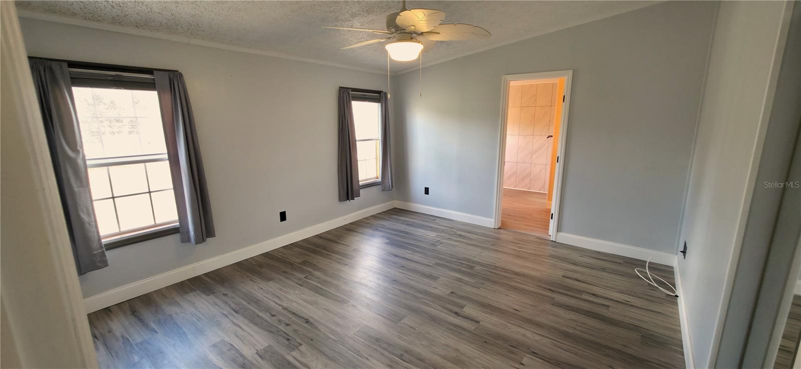 Image 12 of 28 For 9289 Scepter Avenue