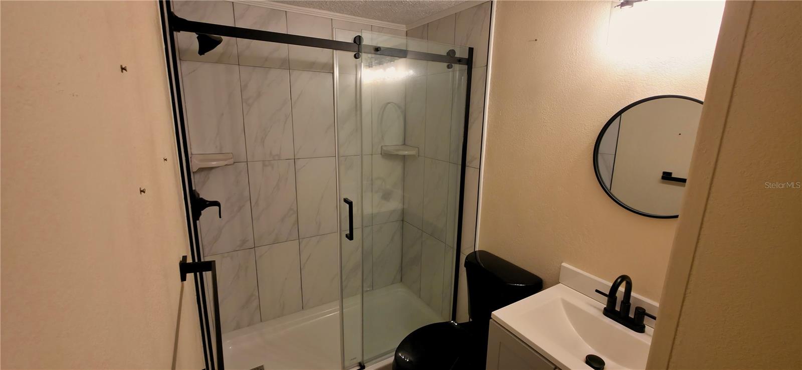 Image 19 of 28 For 9289 Scepter Avenue