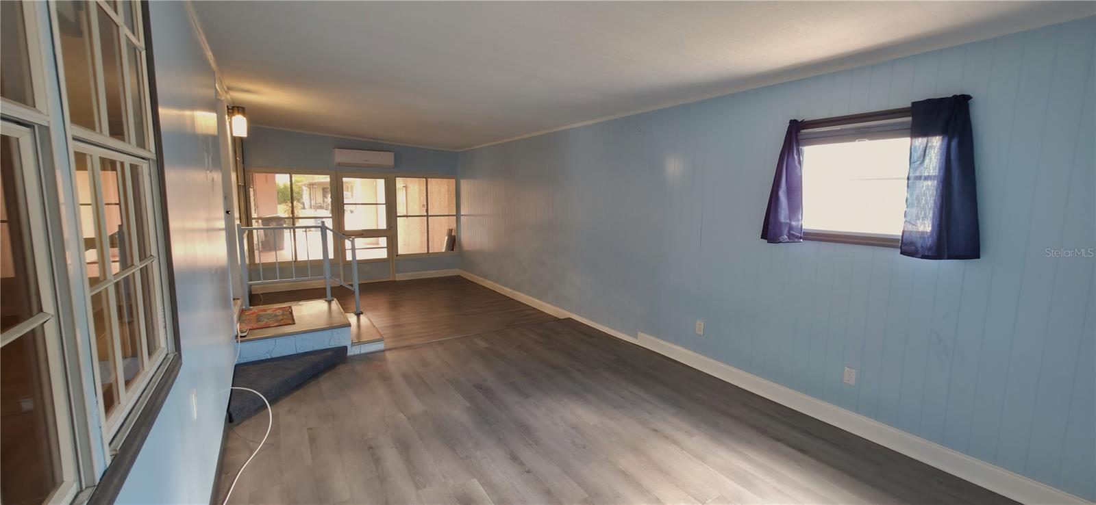 Image 23 of 28 For 9289 Scepter Avenue