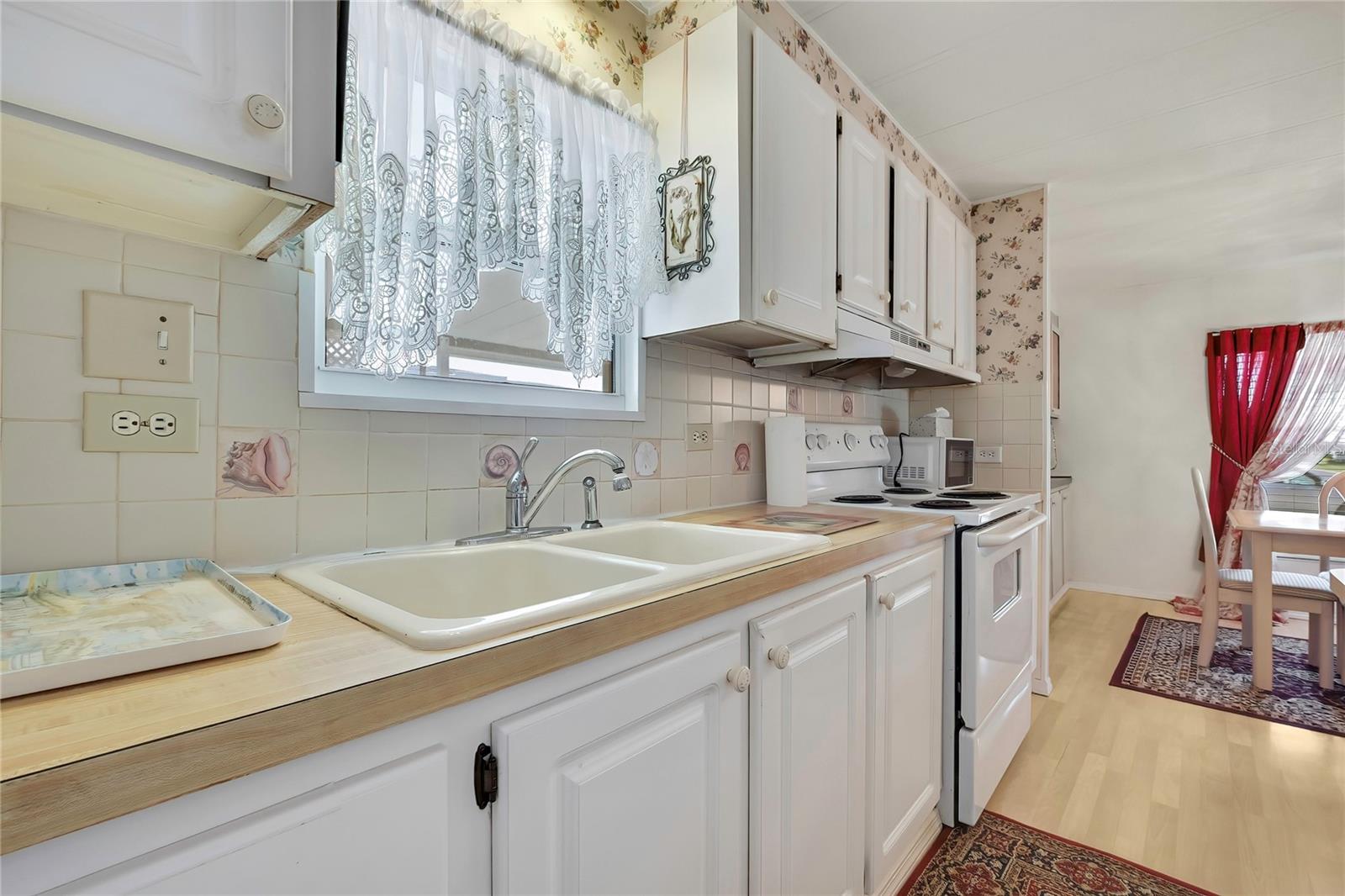 Image 13 of 40 For 4809 Empress Lane