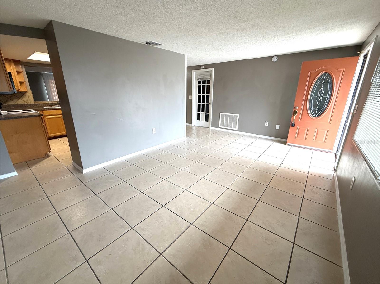 Image 2 of 10 For 10921 Oldham Road