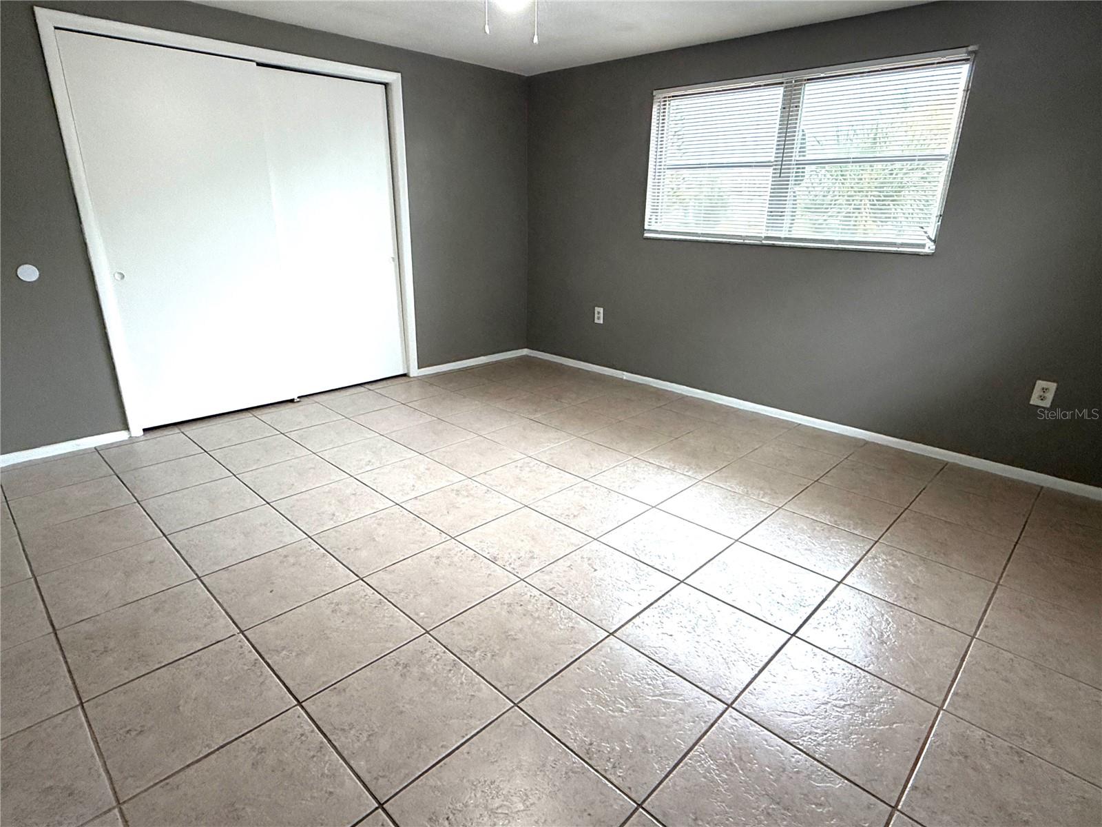 Image 6 of 10 For 10921 Oldham Road