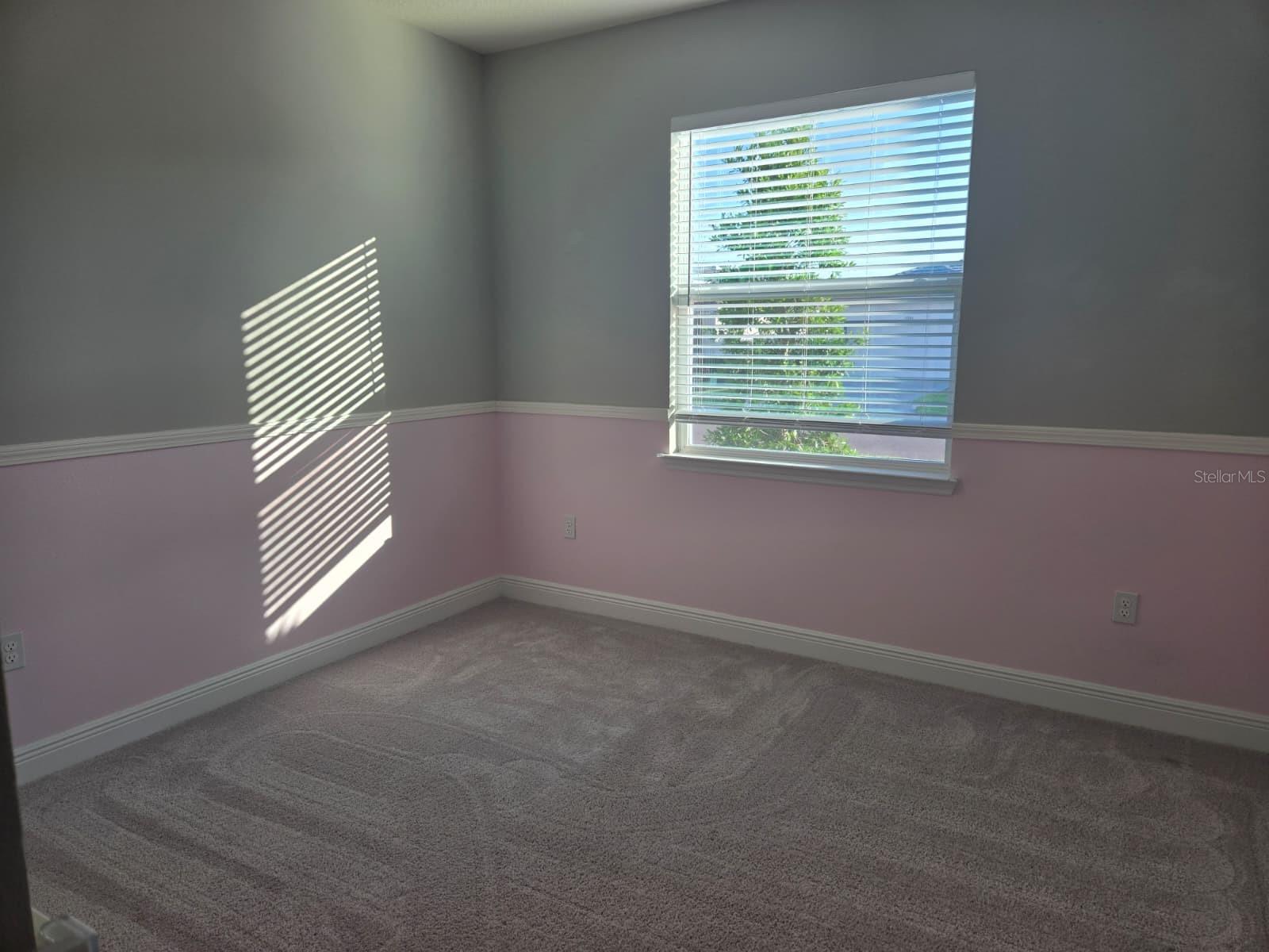 Image 16 of 36 For 17841 Gulf Ranch Place