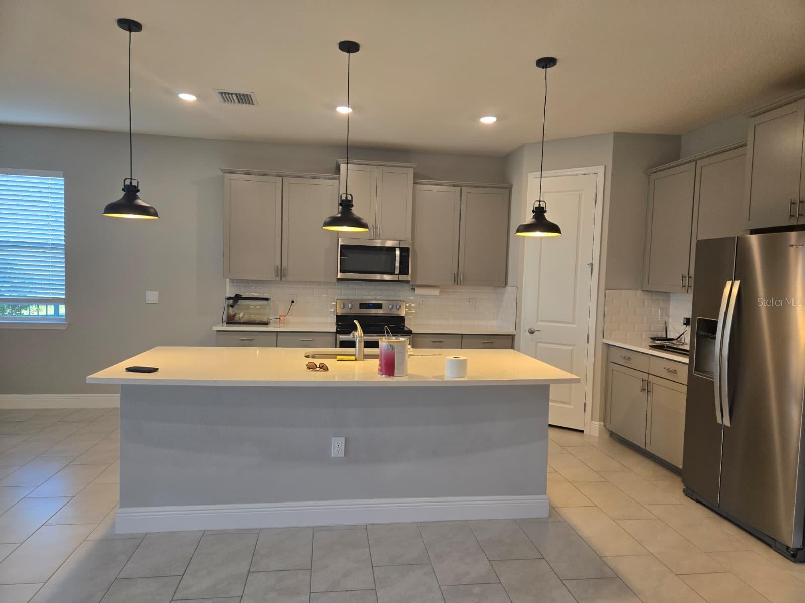 Image 25 of 36 For 17841 Gulf Ranch Place