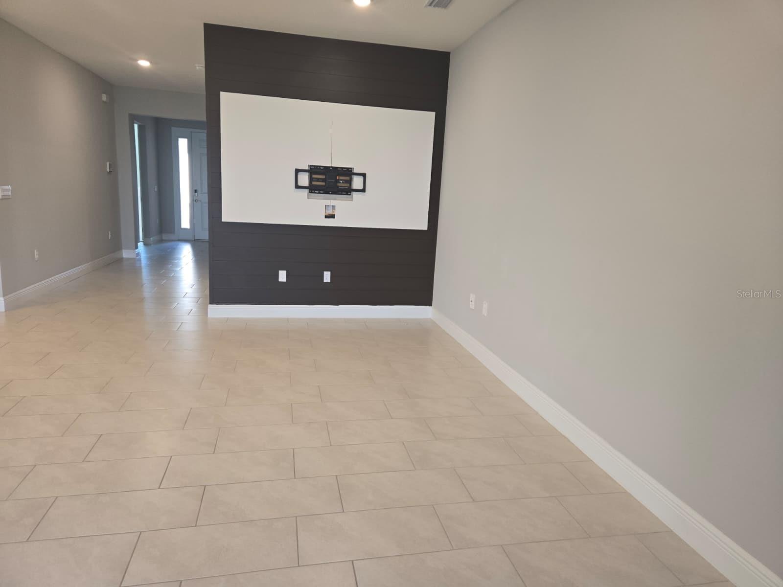 Image 26 of 36 For 17841 Gulf Ranch Place