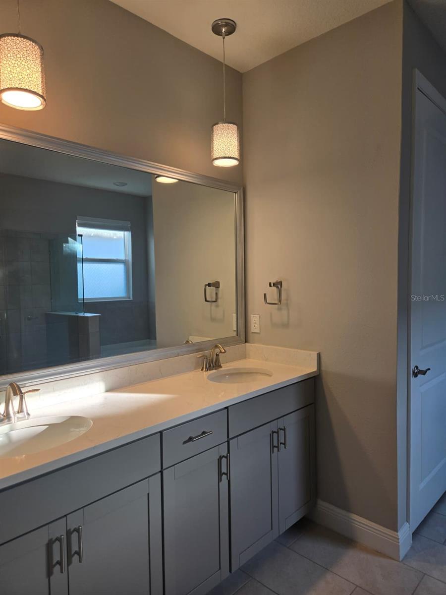 Image 28 of 36 For 17841 Gulf Ranch Place