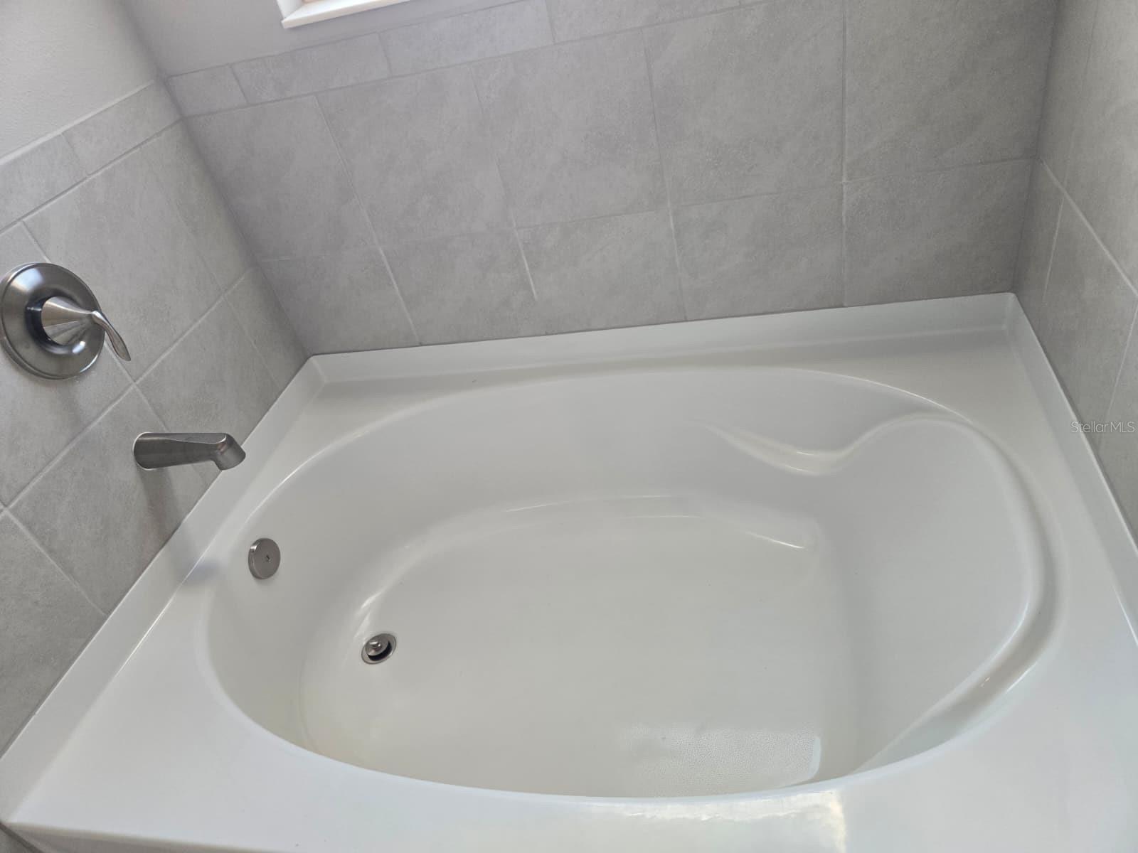 Image 33 of 36 For 17841 Gulf Ranch Place