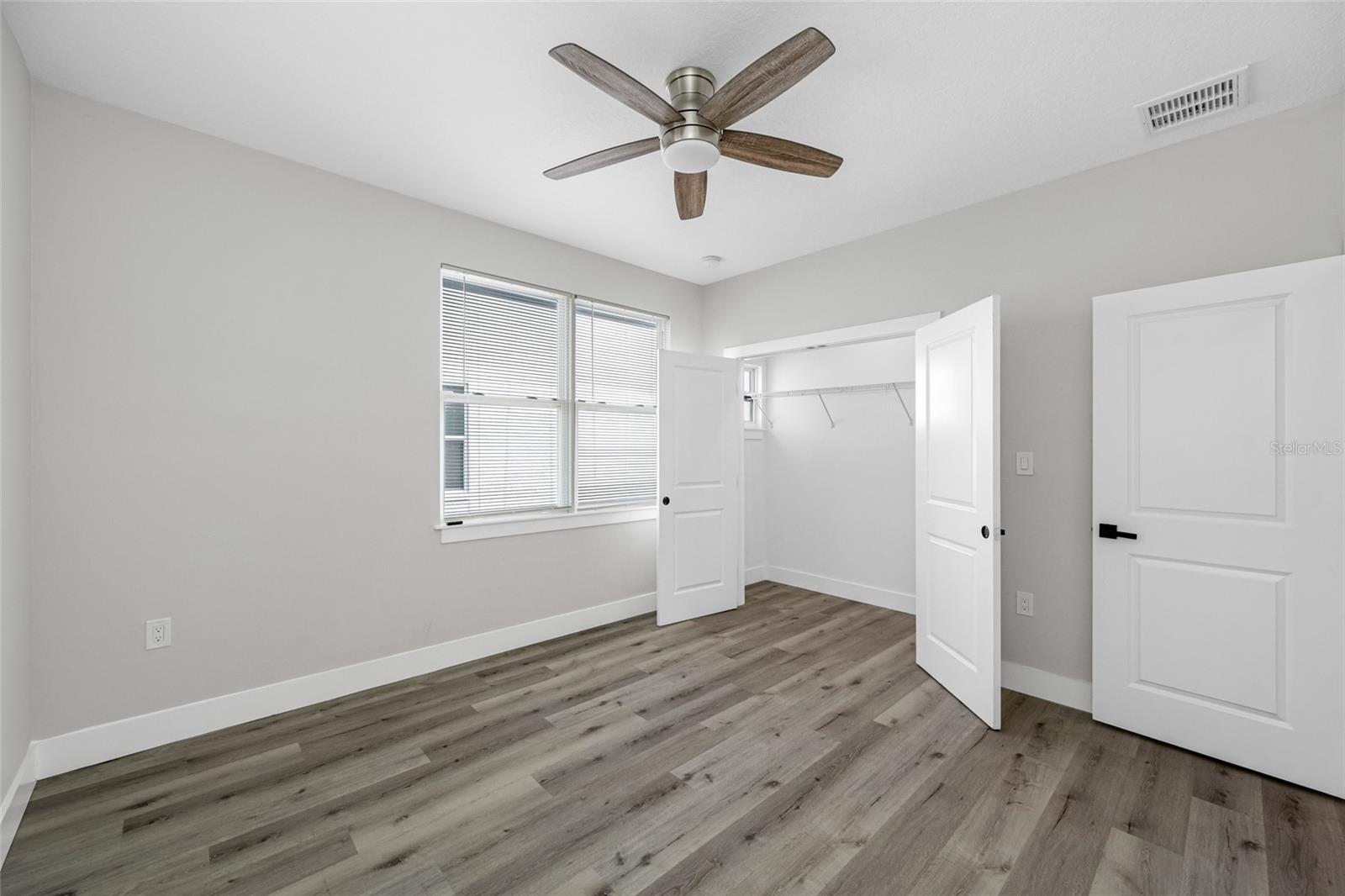 Image 24 of 48 For 2738 16th Avenue N