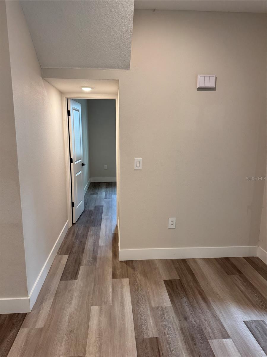 Image 31 of 48 For 2738 16th Avenue N