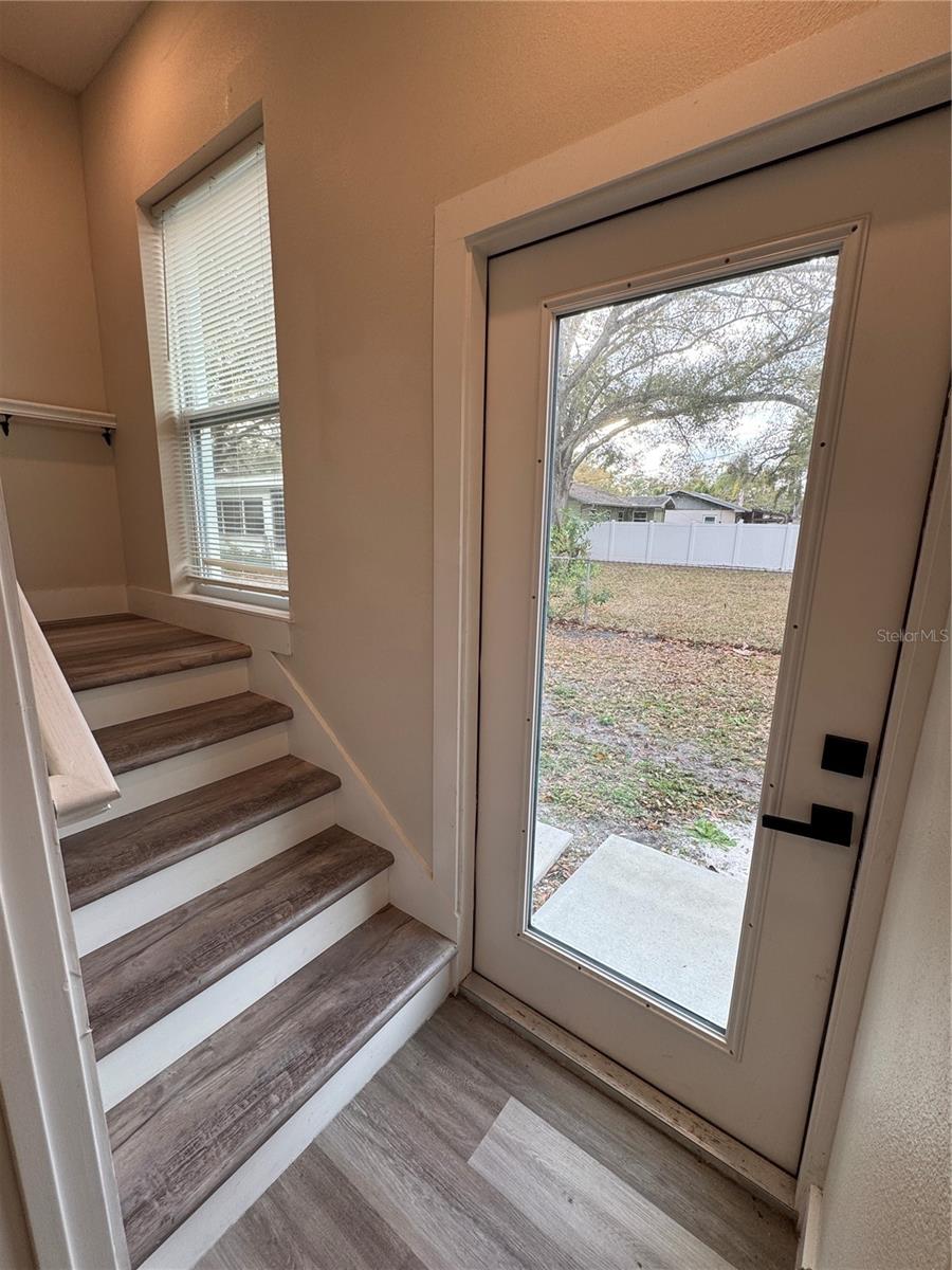 Image 33 of 48 For 2738 16th Avenue N