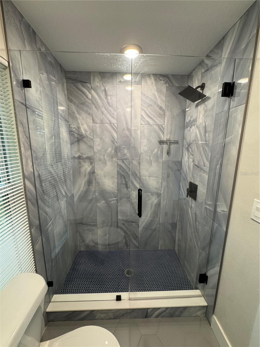 Image 47 of 48 For 2738 16th Avenue N