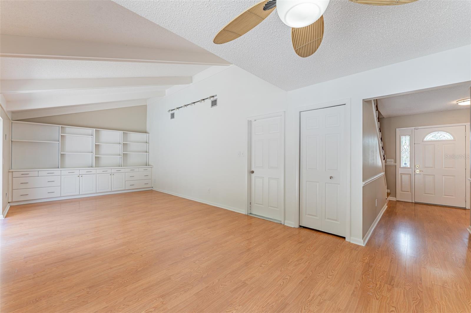 Image 17 of 59 For 16203 Fantasia Drive