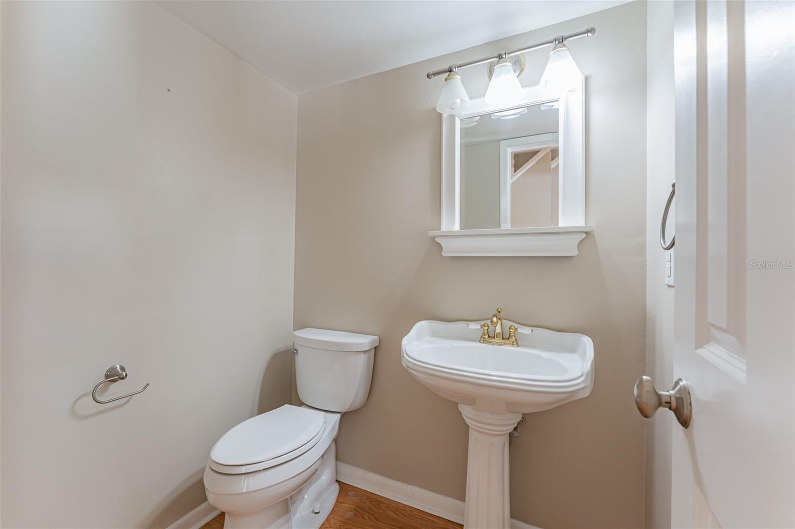 Image 27 of 59 For 16203 Fantasia Drive