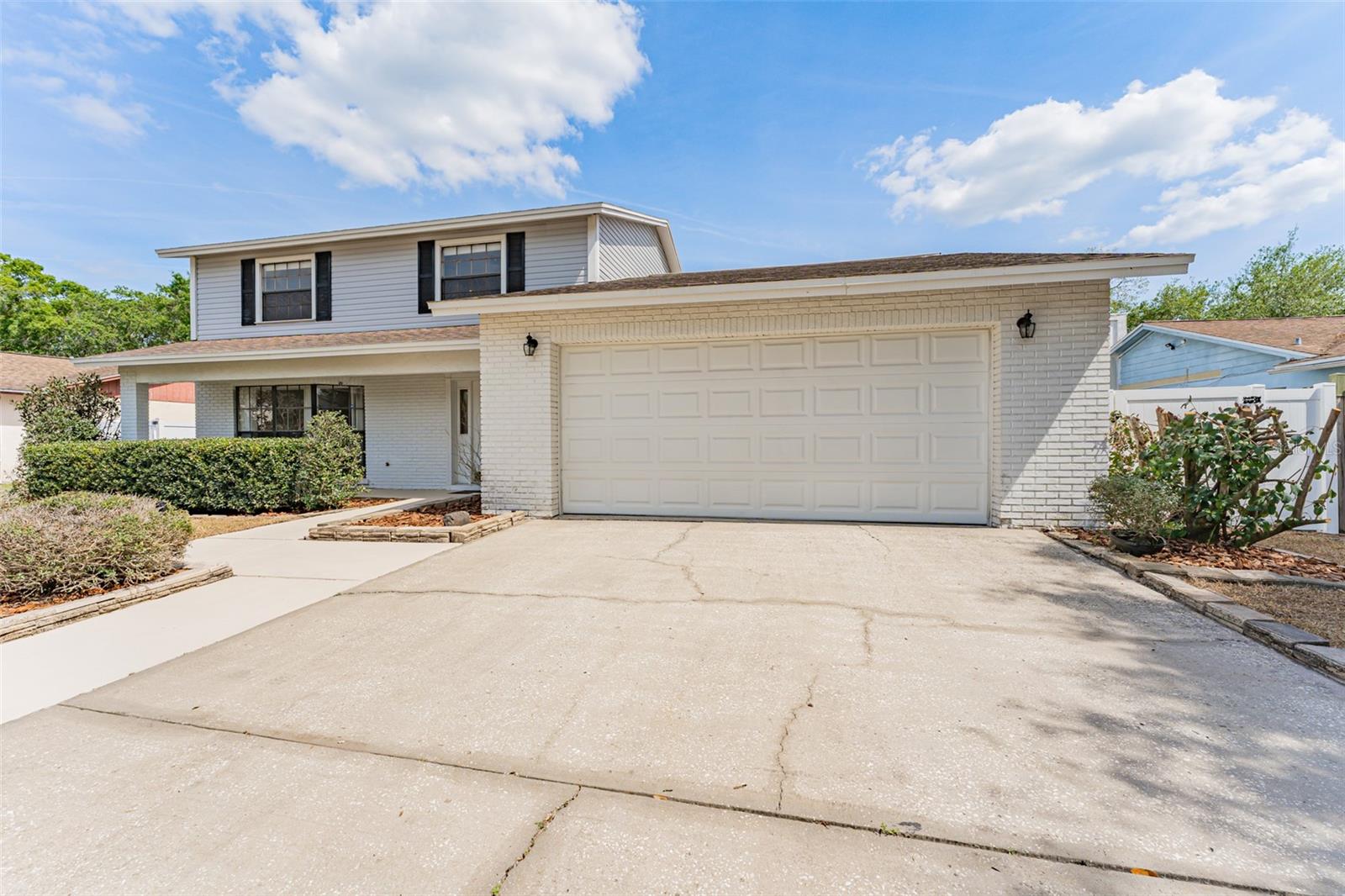 Image 4 of 59 For 16203 Fantasia Drive