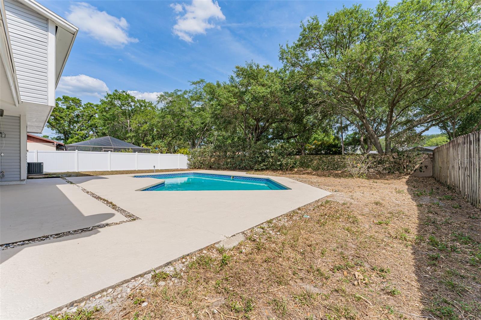 Image 52 of 59 For 16203 Fantasia Drive