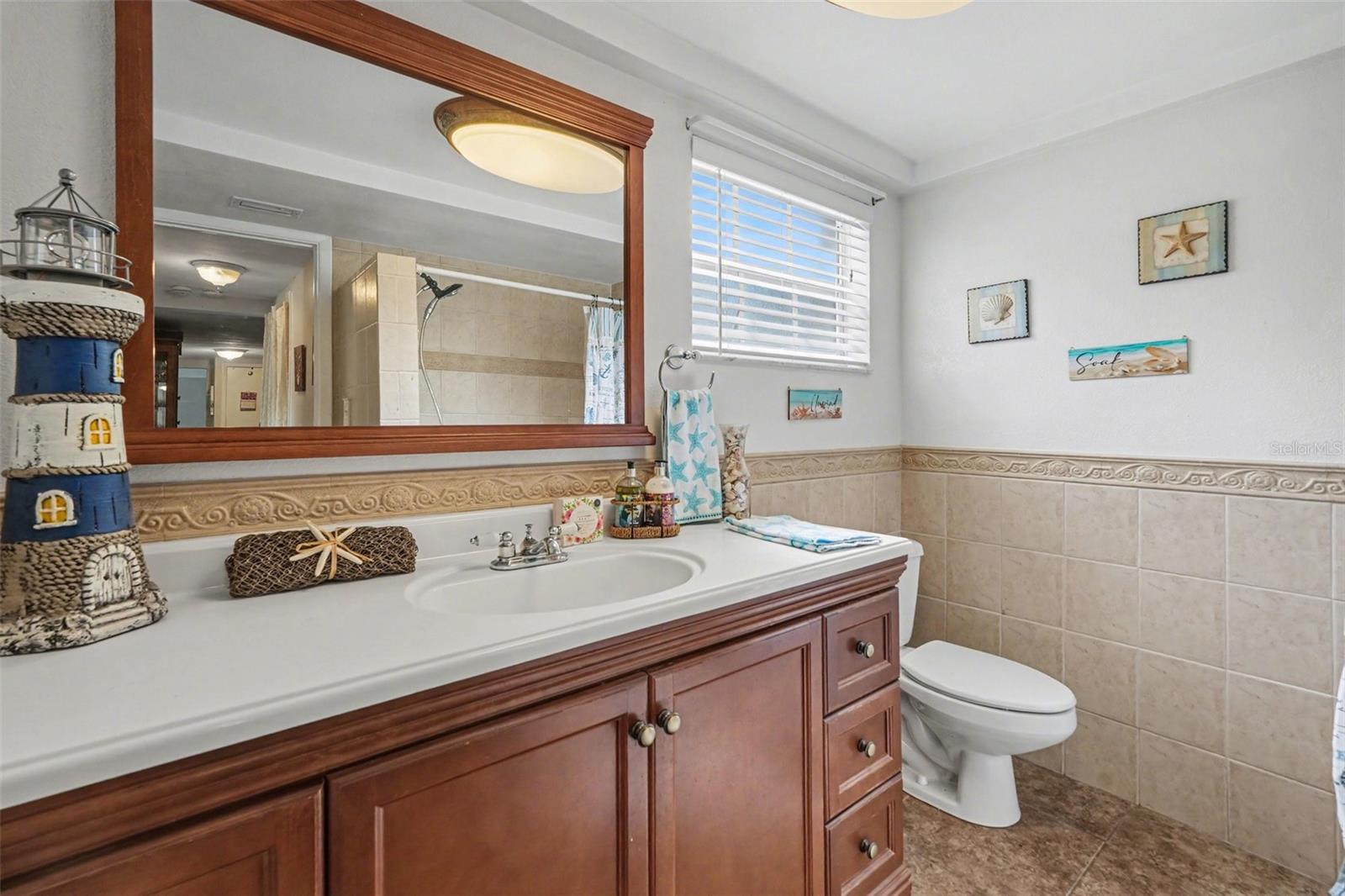 Image 13 of 19 For 12511 Stone House Loop